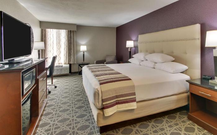 Drury Inn and Suites Poplar Bluff