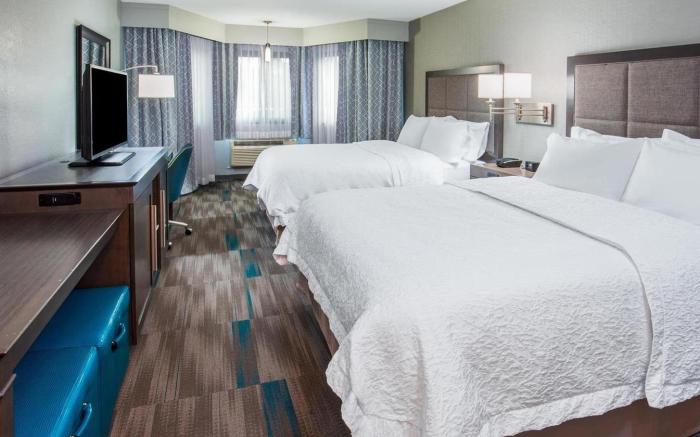 Hampton Inn Monterey