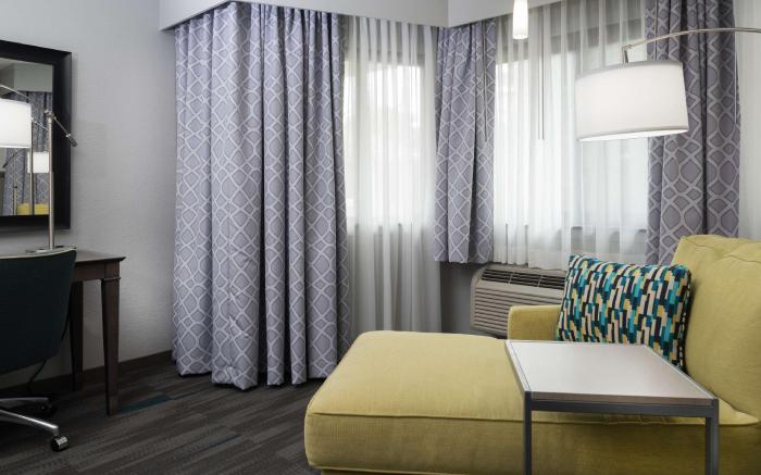 Hampton Inn Monterey