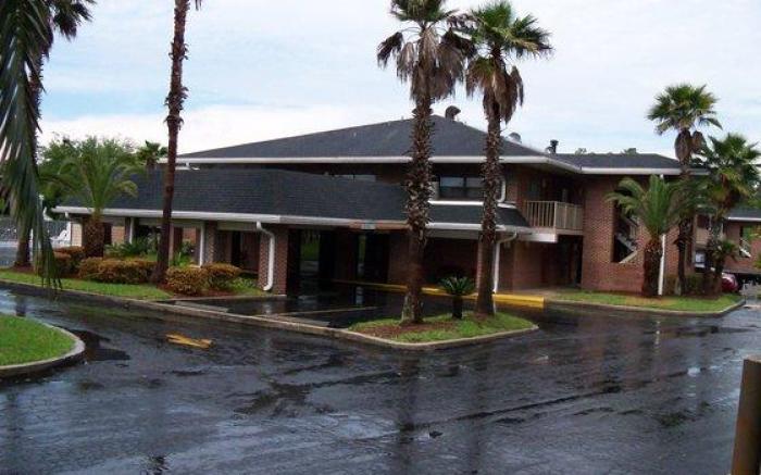 Jax Airport Hotel