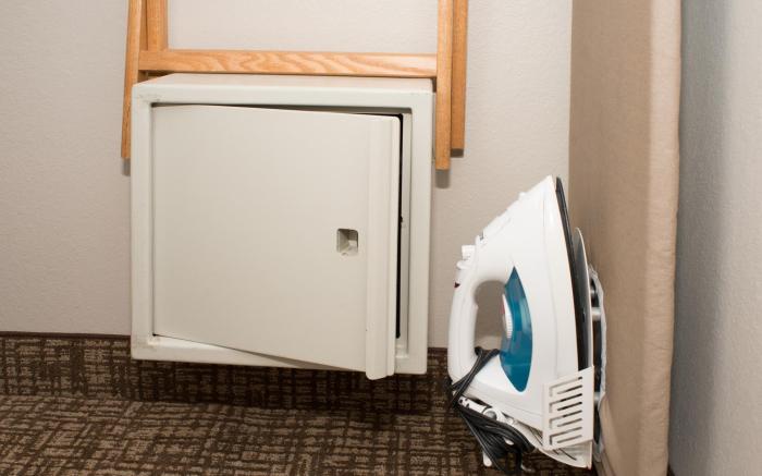Comfort Suites Maingate East