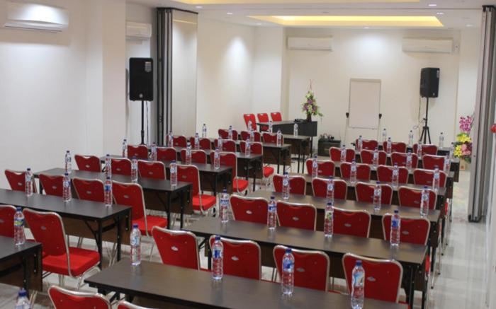The WIN Hotel Surabaya