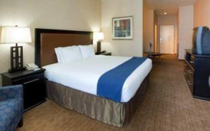 Holiday Inn Express Hotel & Suites Albuquerque - North Balloon Fiesta Park By IHG