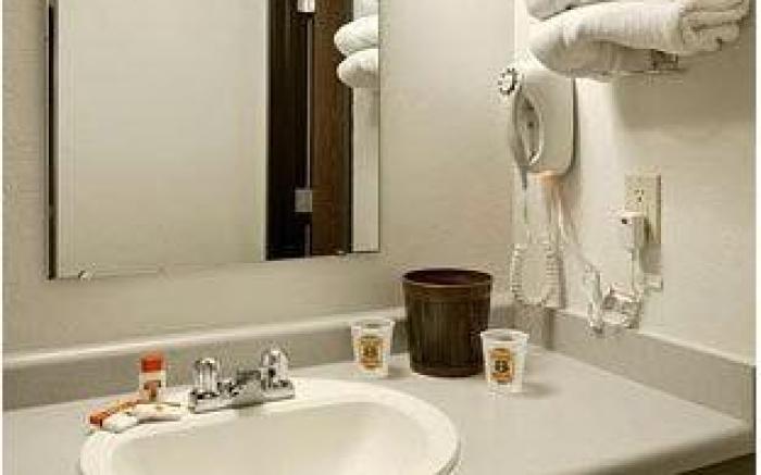 Blaine Town Inn & Suites