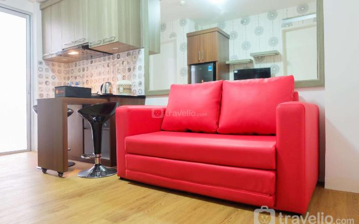 City View 2BR Apartment Bassura City By Travelio