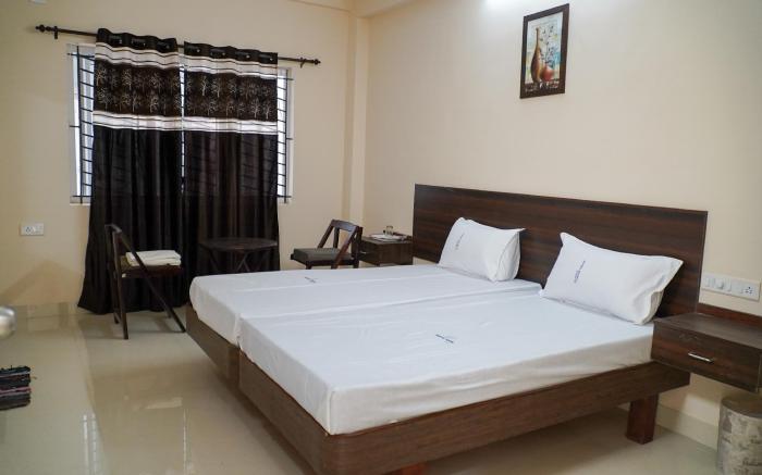 Hotel Jothi Lodging