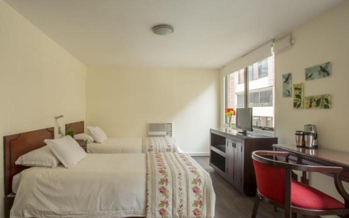 Hotel Neruda Express