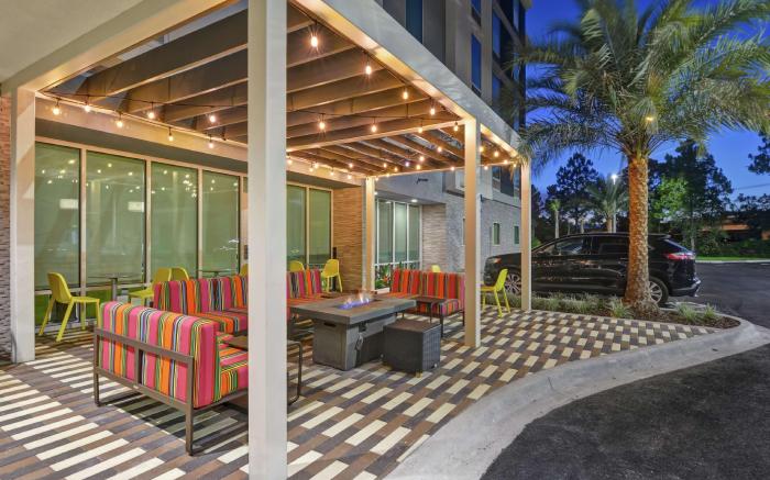 Home2 Suites by Hilton Jacksonville South St Johns Town Ctr