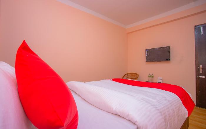 OYO 589 Hotel Trimurti