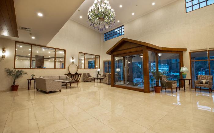 8fold by LaRiSa Shimla