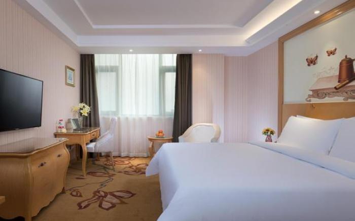 Vienna Hotel Shanxi Yuncheng Huaidong Road