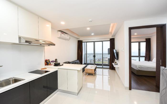 LOVINA 19-16 at Harbour Bay Residences