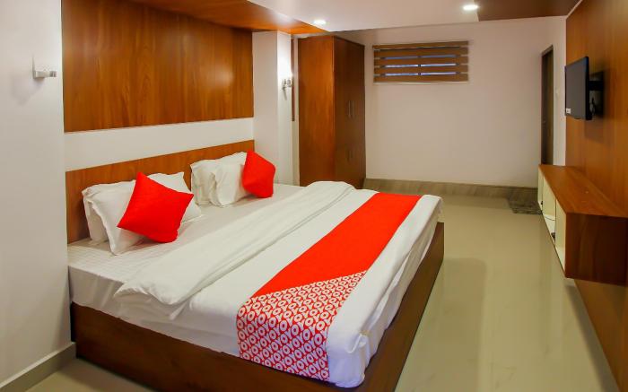 OYO 48165 Hotel Magnet