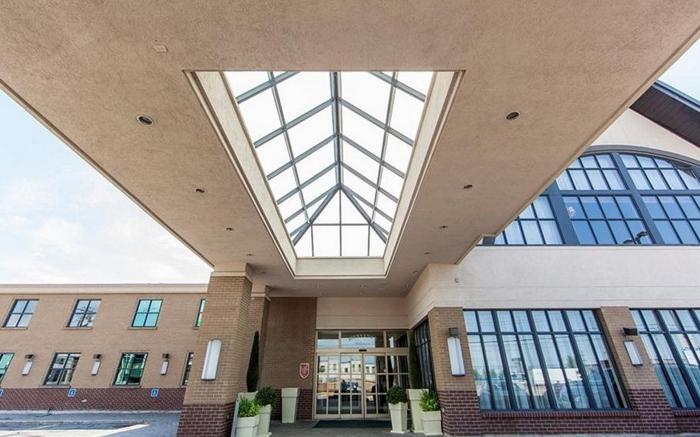 Radisson Hotel Montreal Airport