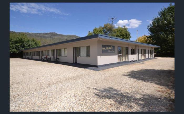 Mount Beauty Motor Inn