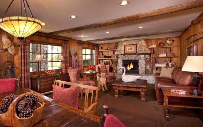 Ayres Lodge Alpine