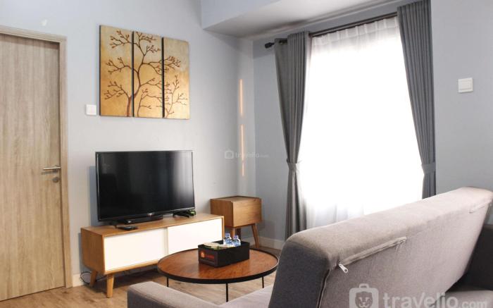 Deluxe 2BR Newton Residence with View By Travelio