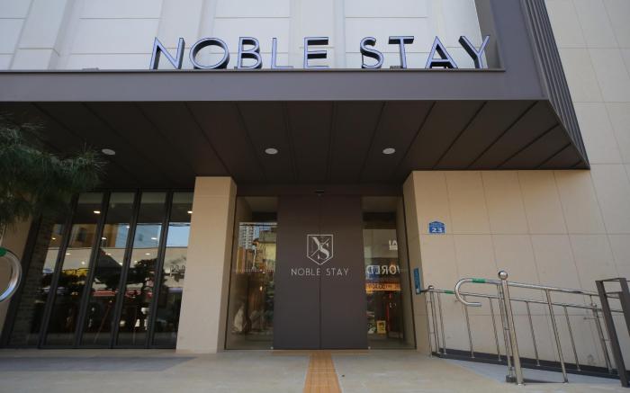 Noblestay Hotel