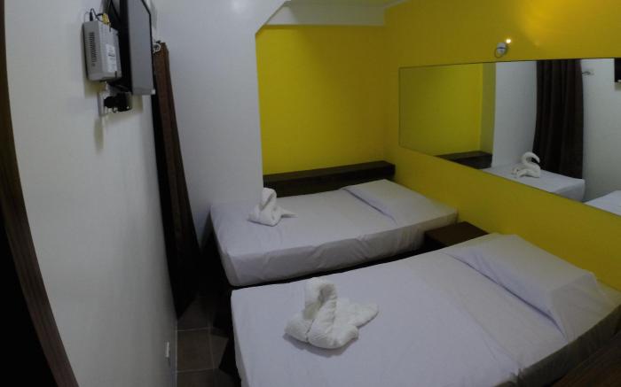 G-Galyx Inn Hotel