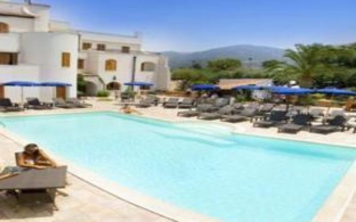 Hotel Baia Del Capitano