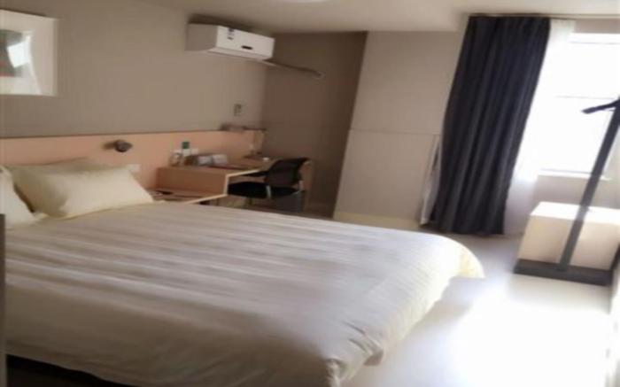 Jinjiang Inn Changchun Economic Development Zone China Japan Friendship Hospital Shenzhen Street