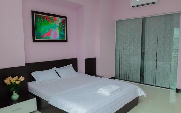 Eden Roc Hotel