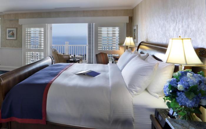 Madison Beach Hotel , Curio a Collection by Hilton