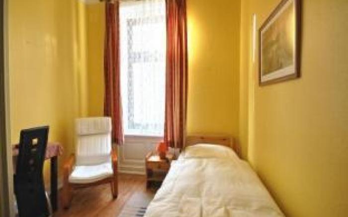 Hotel Kieler Hof - Hamburg Central Station