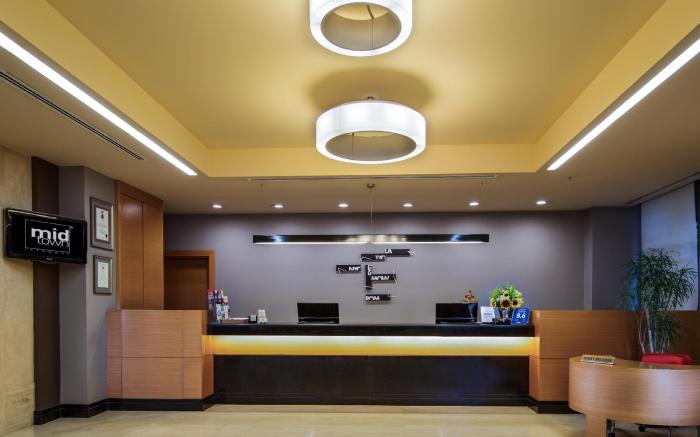 Midtown Hotel