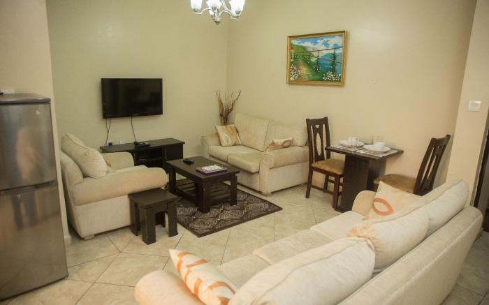 City getaway at Gloriana Apartments & Suites