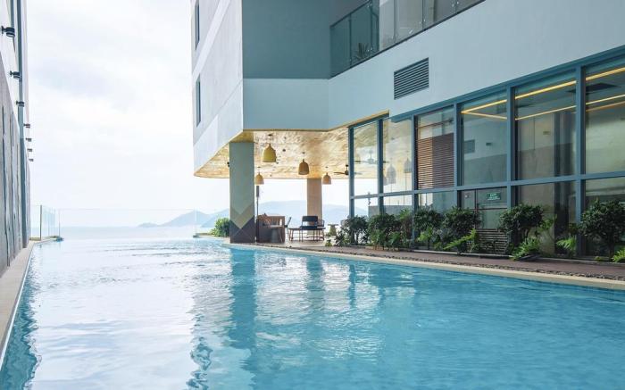 Panorama Luxury Free Pool & gym Nice city view  06