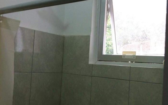 Two BR, 12pax, 3km outside Pico de Loro & beach /t