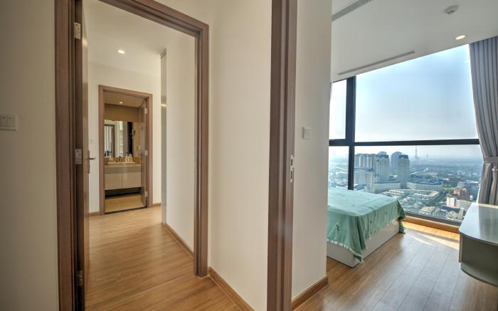 Modern 2BR hight floor Skylake next to Keangnam