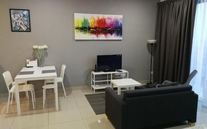 Wellness Guest House 34 @ Trefoil Setia alam