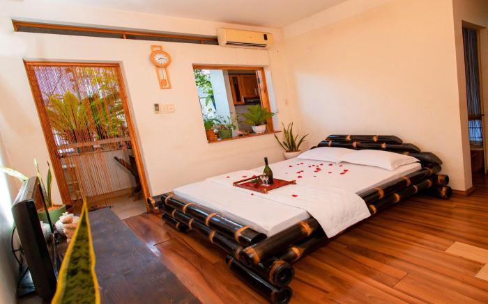 Happy Garden apt near District 1 and Airport
