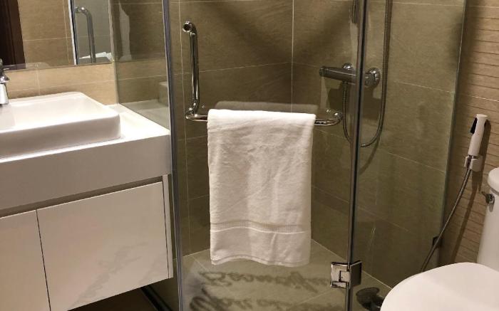Netflix free-Luxury Condotel 2br Vinhomes Skylake