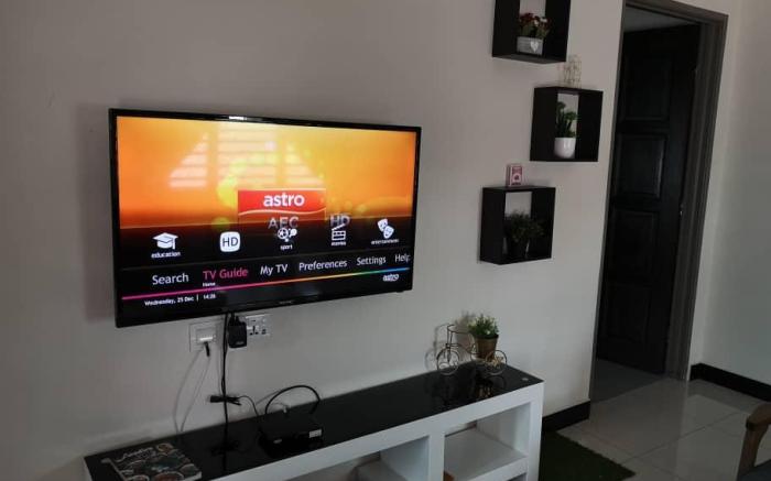 Semi-D First Garden 118 Homestay Ipoh 18Pax