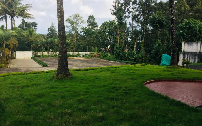 Country villa Homestay (call directly better deal)