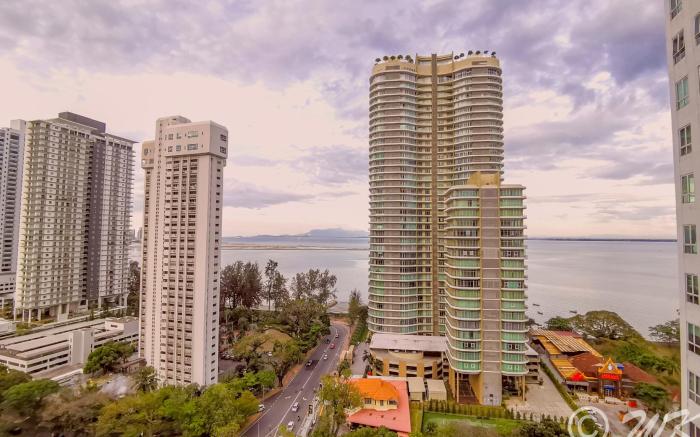 Gurney Seaview Mansion One, George Town