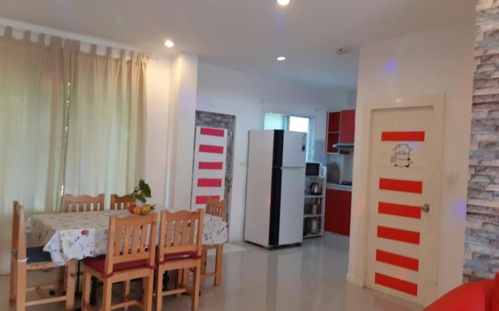 Smile Pool Villa 2 Bedroom For 4-10 Pax Near 7-11