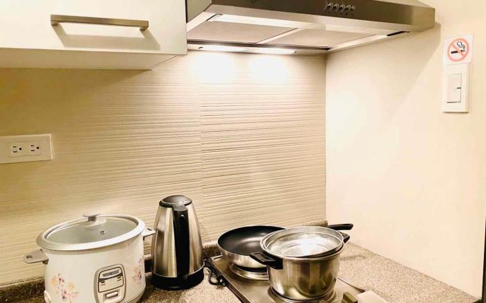 Secret Paradise in Cubao (Dream Lovers' Suite)