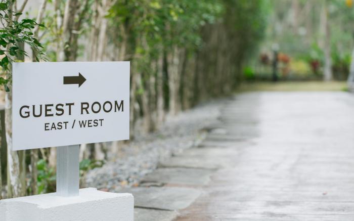 l★Eest自然、海近く！ウッドデッキで至福のBBQ♪ワンルームコテージタイプ無人ホテル　