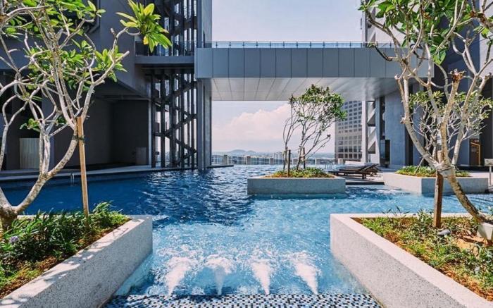 MWHolidayA2407【Modern Suites】Sea+Pool View