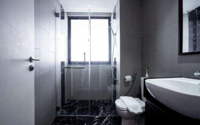 SKY VIEW Seaview Studio for 2-5pax near Gurney 143