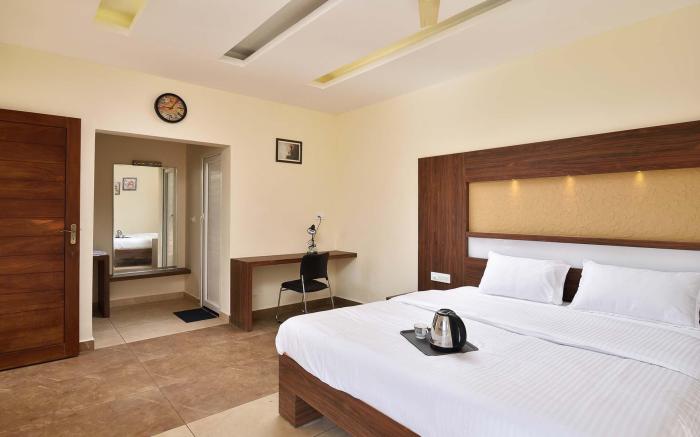 Cocoon Valley with Plantation View and Breakfast at Vagamon