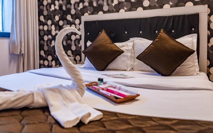 Eminent Bunglow near Goregaon Exhibition center