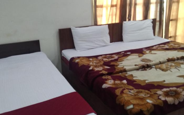 Huge bedrooms with balcony 