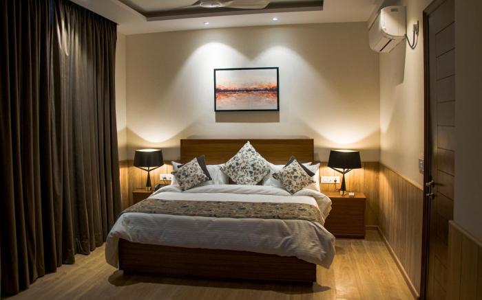 Alpviram Villa, 4 Bhk En-suite villa with elevator