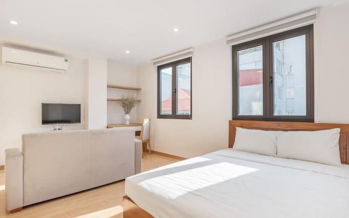 IDEAL STUDIO IN THE REAL HEART HANOI