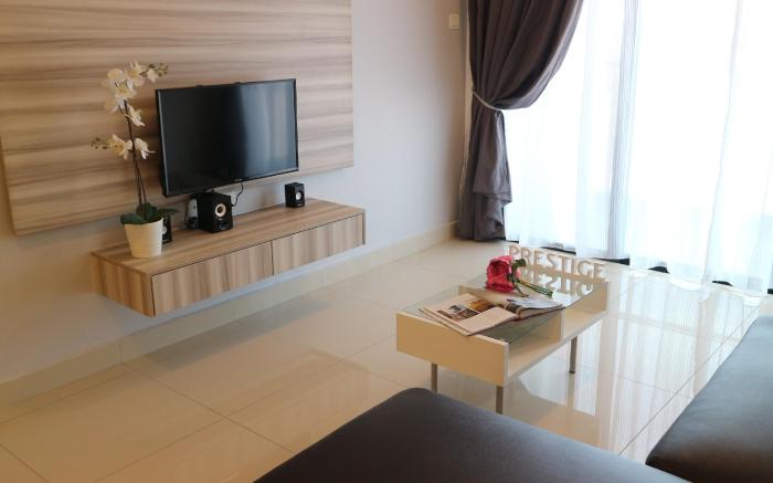 Prestige Sky 3BR (B10-1) | Balcony | Astro & WIFI